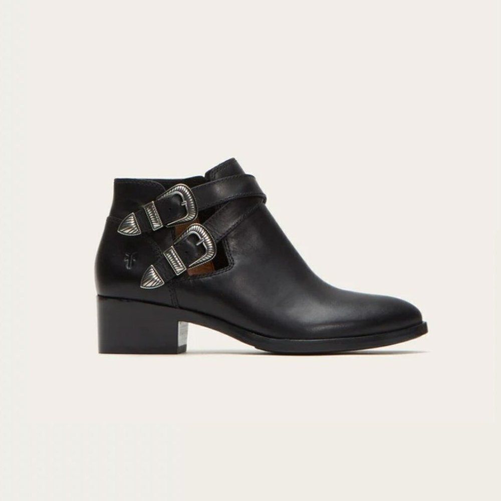Frye Ray Western Shootie Black Leather Side Zip Boots Size 7 Style # 3477099